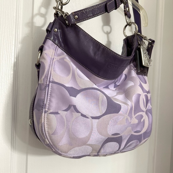 Coach F14710 Lg Zoe Optic Convertible Signature Logo Canvas & Patent Leather - Picture 3 of 16